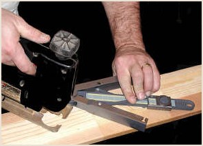 Use Quick Angle to guide your Saw
